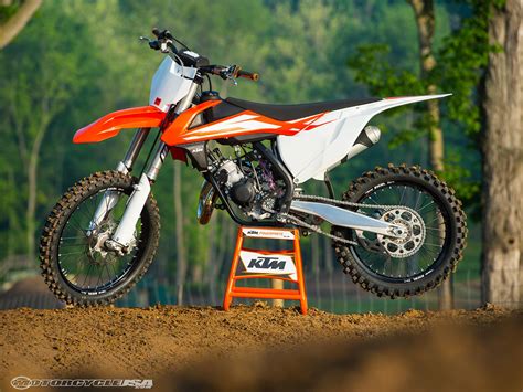 Check out mileage, colors, images, videos, specifications & features. 2010 KTM 125 SX: pics, specs and information ...