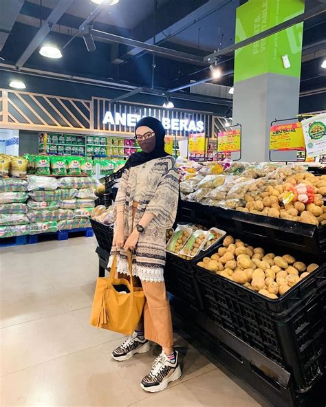 We did not find results for: Pin oleh Febby Khaisaa di OOTD di 2020 | Pakaian kerja ...