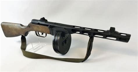 Soviet Ppsh 41 Submachine Gun World War Iifrom J James Auctioneers