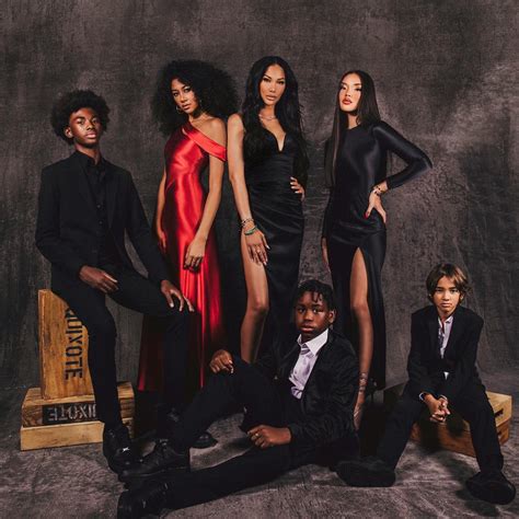 Adorable Moments Of Kimora Lee Simmons With Her Five Children Essence