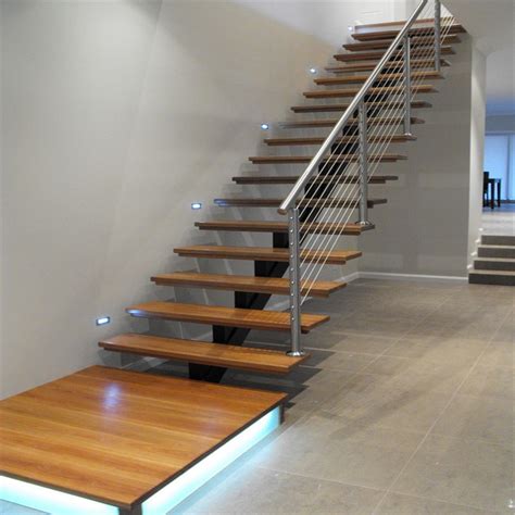 China Factory Steel Wood Modern Style Straight Staircase