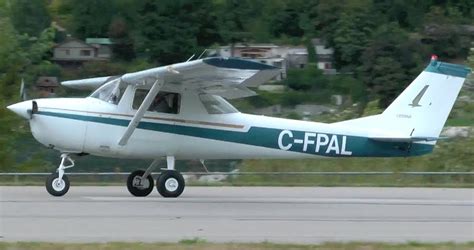 Σοκαριστικό βίντεο:Συγκρούστηκαν δύο Cessna σε αεροδρόμιο στις ΗΠΑ • Η ...