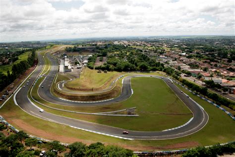 Documentário sobre londrina, cidade metrópole do norte do paraná, feito em comemoração aos 78 anos da cidade, em 2012. Motor & Cia | Motor&CIA TrackDay Experience Londrina-PR ...
