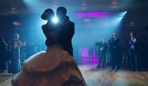 Cancion triste de hill street 2x17. Baile nupcial, uno de los otros momentos de vuestra boda ...