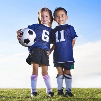 Haz tu selección entre 19.747 imágenes premium sobre futbol barrio de la más alta calidad. Qué beneficios aporta el fútbol a los niños