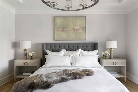 27 Beautiful Gray And White Bedrooms