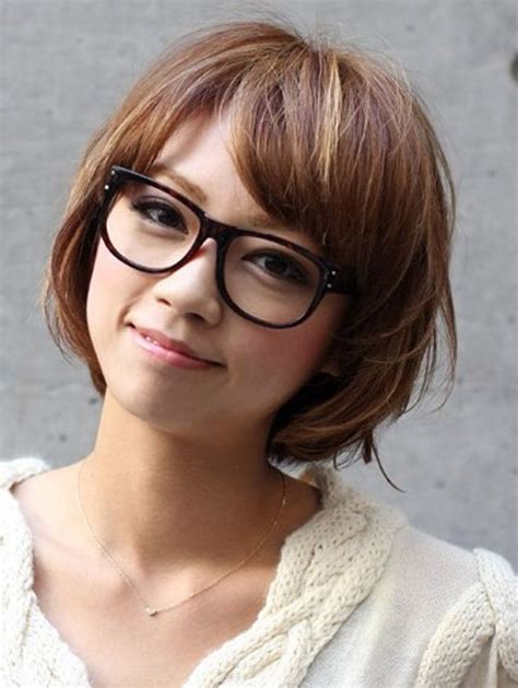 Layered Bob With Bangs And Glasses Google Search Medium Hair Styles