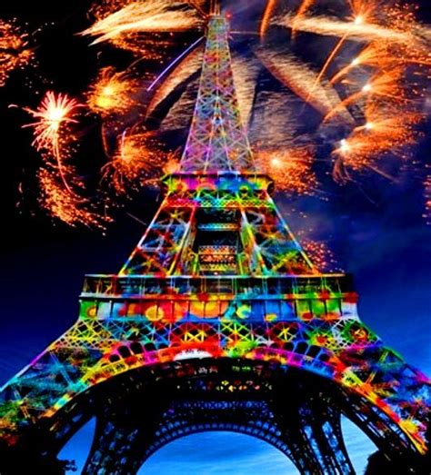 Rainbow Colors De Larc En Ciel Toni Kami Colorful Eiffel Tower