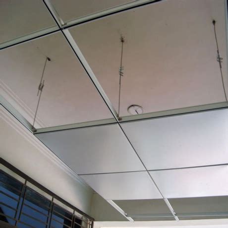 Installing cross tees and border cross tees. Suspended Ceiling Rod Angle Tee, Main Tee And Cross Tee ...