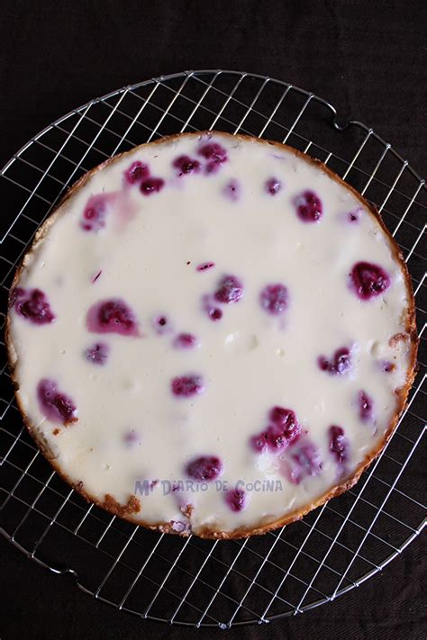 Die typischen grundteige wie rührteig, biskuitteig und mürbeteig, lassen sich aus wenigen zutaten zaubern und. Kuchen de Frambuesa - Mi Diario de Cocina
