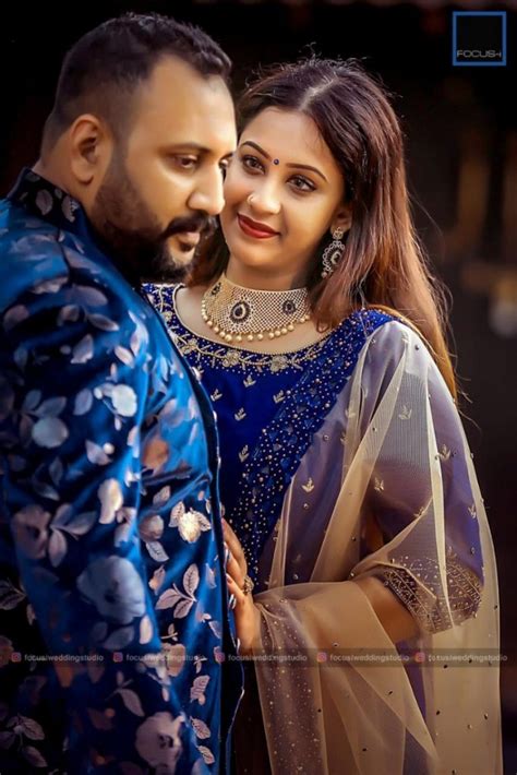 Dancer and reality television show judge sowbhagya venkitesh tied the knot with her longtime boyfried arjun somasekhar at the prestigious guruvayoor temple in kerala in the presence of his family and. Sowbhagya Venkitesh Celebrates Her Marriage at Krishna Inn
