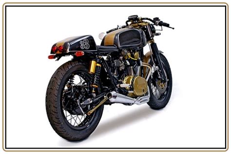 Had only 1,800 miles on it then. INDIVIDUOS: Yamaha-XS 650 Special 1978