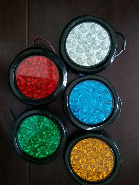 Mulai dari lampu hias led bulat, selang, baterai, strip, gantung, kamar seperti lampu led dekorasi bunga mawar beauty & the beast, lampu dekorasi marquee light led, disco led mini crystal, proyektor. Jual Lampu Stop Bulat LED | Aksesoris Mobil Truck di lapak ...