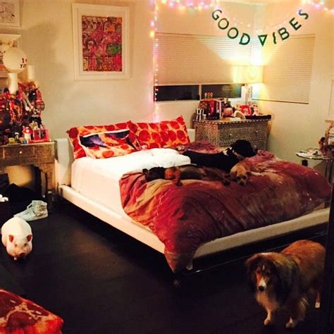 28), which included two originals and a moving cover of a mazzy star classic. Log in — Instagram | Bedroom styles, Kids bedroom decor ...