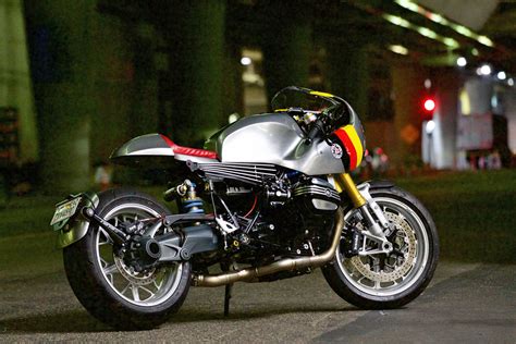 Recently received full service and runs perfectly. Speed Blur - JSK Moto BMW R9T | Return of the Cafe Racers