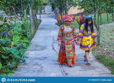 hmong-ethnic-minority-in-vietnam-editorial-photo-image-of-rural