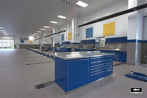 Maybe you would like to learn more about one of these? Shark Professional Larson Mercedes-Benz Autohaus Fife, Wa. | Home decor, Home, Conference room table