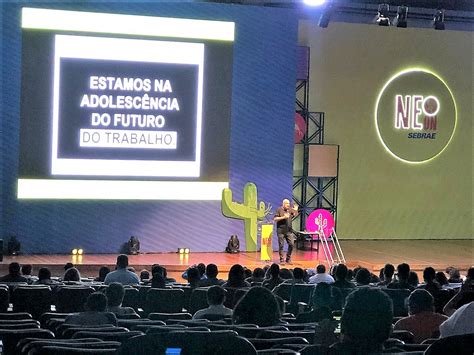 AMBIENTE DE INOVAÇÃO Marília participa do maior evento de inovação do