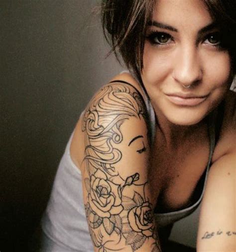 Forearm tattoos may serve as tribute tattoos as well. 45 beautiful tattoo designs for girls - Desiznworld