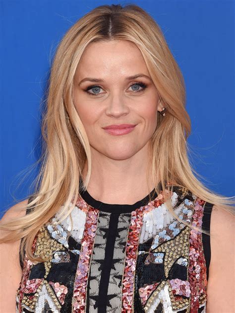 Reese Witherspoon Sing Movie Premiere In Los Angeles 123 2016 • Celebmafia