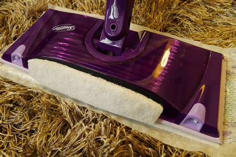 Looking at this turbo pad after using it in one room, my floors were definitely not. Easy, breezy cleaning with the Swiffer WetJet | Tina Villa