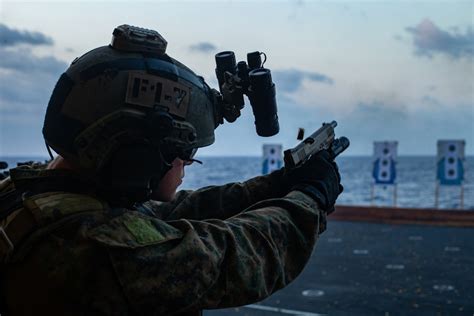 Dvids Images 31st Meu Maritime Raid Force Conducts Deck Shoot