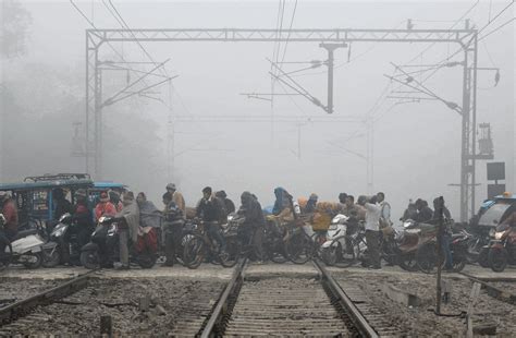 Weather Updates Dense Fog Delays Trains Flights Amid Pile Ups Noida