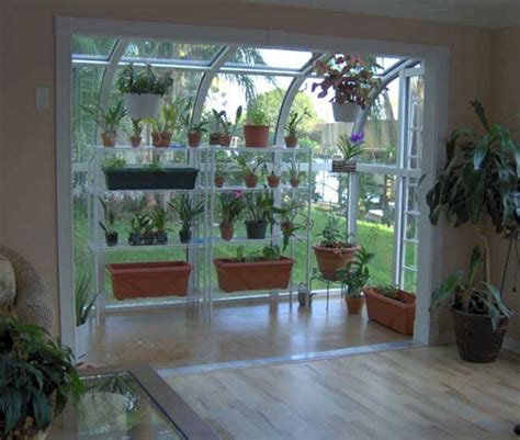 Marvelous 20 Beautiful Greenhouse Indoor Plant Design Ideas
