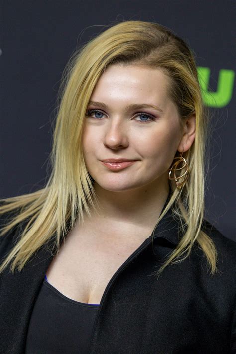 Последние твиты от sophomore(abigail breslin) (@yoabbaabba). Abigail Breslin / Jewels from the Variety and Women In ...