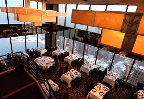 Located in the magnificent mile district, its name was changed to 875 north michigan avenue on february 12, 2018. The Signature Room - ChicagoRooftopBars