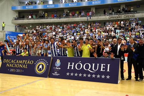 Fc porto voltou às vitórias. Dragão que é Dragão lança labaredas!: Hóquei em Patins ...