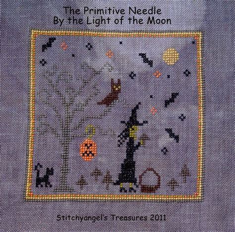 Home of the famous animal babies and bears at work. halloween cross stitch freebies