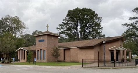 ex priest travis clark pleads guilty in church altar sex