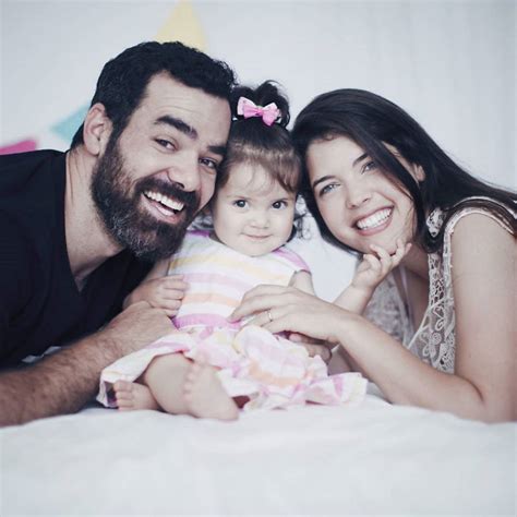 9 adorable pics of cartoon couple yehuda and maya devir s daughter ariel demilked