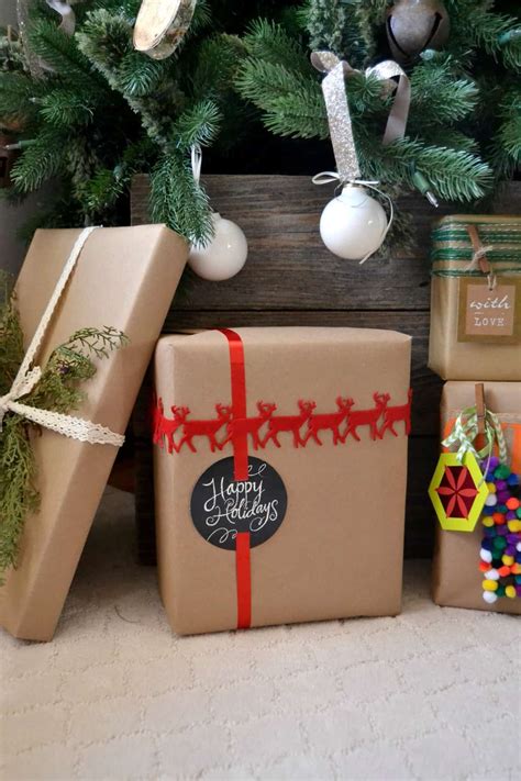 Get creative and have some fun wrapping your next. Christmas Gift Wrap Ideas - My Creative Days