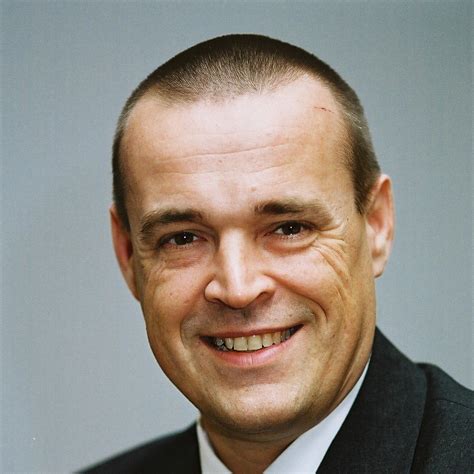 All portigon details, including bank locations, contact phone numbers, swift/bic portigon ag is a financial services company based in dusseldorf. Martin Knabben - Portfoliomanager - Portigon AG ...