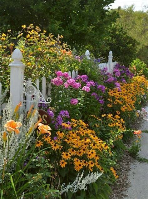 16 Flower Garden Landscaping Ideas You Should Look Sharonsable