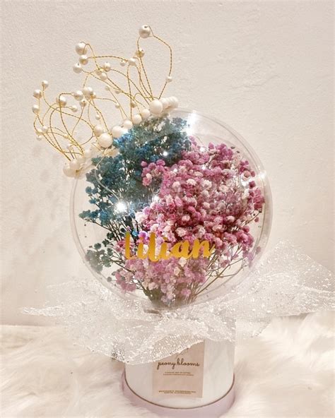 Premium Customised Arylic Crystal Bloom Box Rose Bouquet