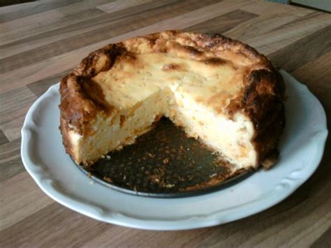 Maybe you would like to learn more about one of these? Trappers " Kleiner Käsekuchen " für 18er Form -OHNE BODEN ...