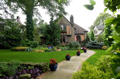 My channel home garden always shares: Does this Canton home have the best yard in America ...