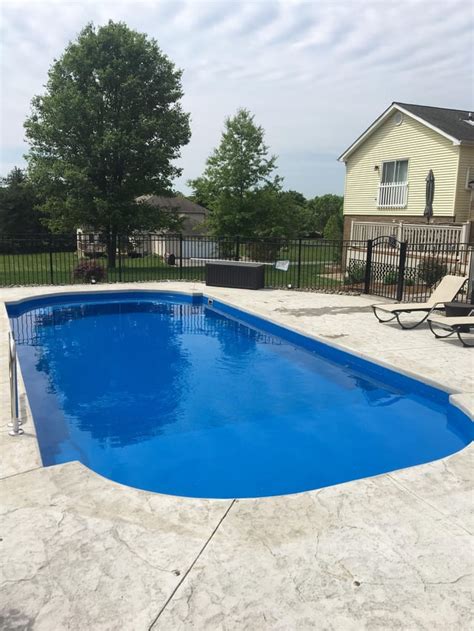 How To Install A Fiberglass Pool With A Tanning Ledge—the Right Way