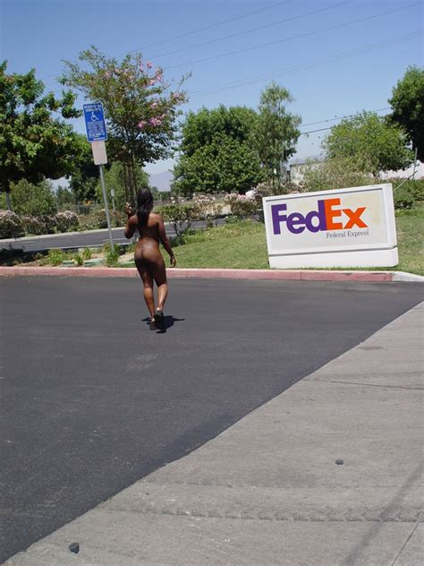 Kenisha Nude In Public Shesfreaky