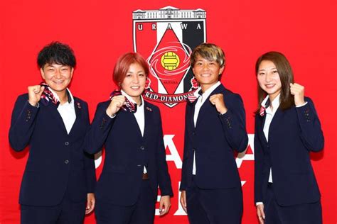 Jun 10, 2021 · なでしこジャパン、ウクライナ女子代表に8得点完勝…塩越柚歩がデビュー戦で2ゴール. 女子サッカー - サッカーマガジンWEB
