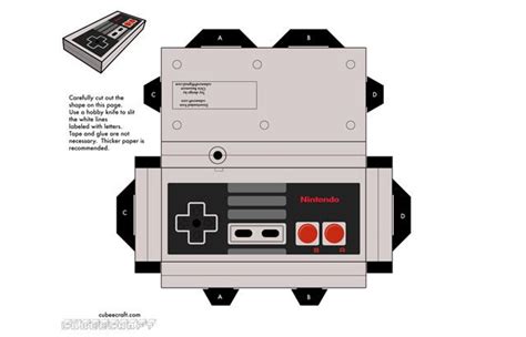 40 Amazing Papercraft Templates for the Geek Inside You | Paper toys
