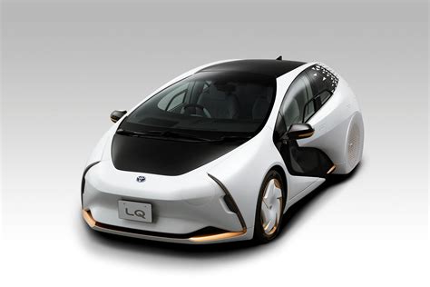 Futuristic Toyota Lq Concept Wants To Be Your Friend Carbuzz