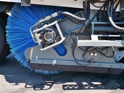 Elgin sweeper is the leading manufacturer of truck mounted and three wheel street sweepers for. 2005 Elgin Pelican Mechanical Street Sweeper for Sale