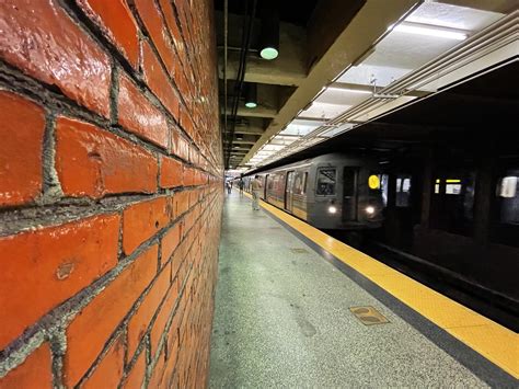 Mta Opens Door To Platform Barriers In Three Subway Stations