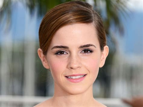Emma Watson Height Weight Dob Sun Sign Bra Size Body Measurements