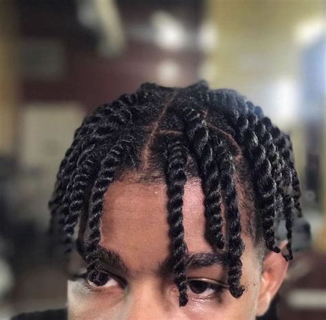 Braids for men are an exceptional way to express your personality and experiment with your hairstyle. 1001 + ideas for braids for men - the newest trend in 2020 ...