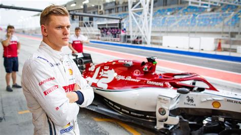 Check spelling or type a new query. Formel 2 in Le Castellet | Mick Schumacher vom ...